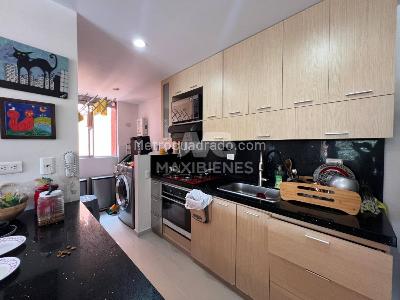 Apartamento en arriendo en Loma Del Esmeraldal, Envigado · foto 2 de 15