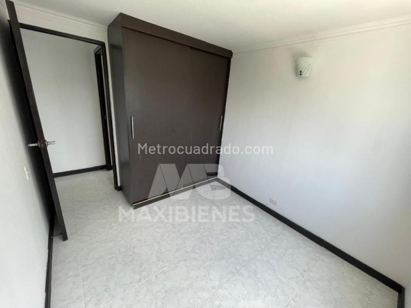 Apartamento en Arriendo de 3 Alcobas en Centro Medellín - 8