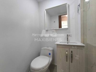 Apartamento de 3 alcobas en arriendo en La Aguacatala, Medellín, 75 m² · foto 14 de 15