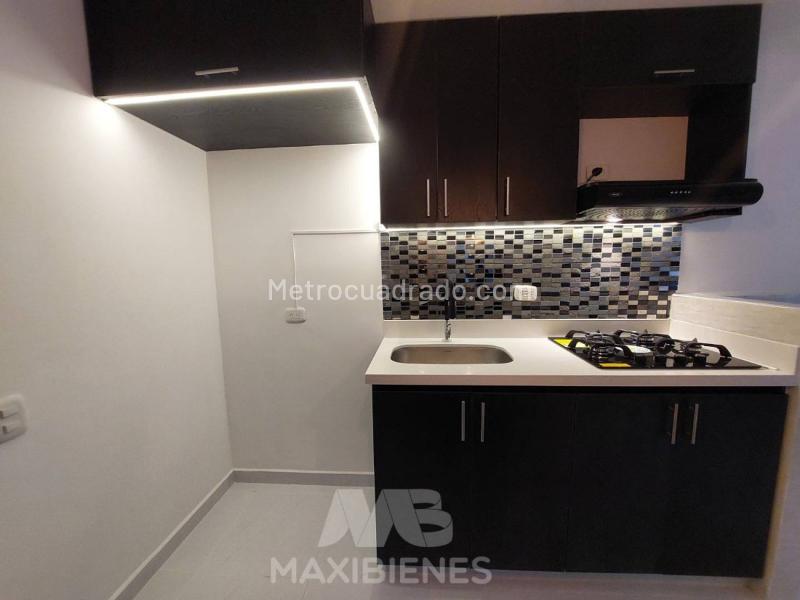 Apartamento cómodo de 3 alcobas en La Misericordia, Copacabana - 4