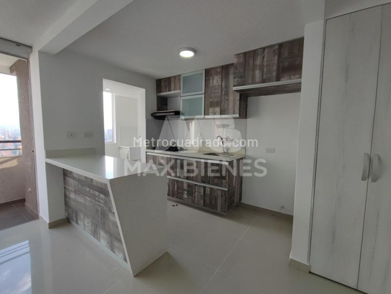 2BR Apartment in San German with Balcony & Gym - 3