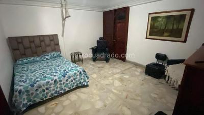 Apartamento en arriendo en Laureles, Medellín · foto 15 de 20