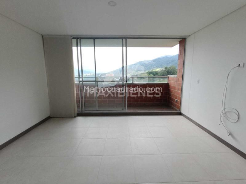 Apartamento en Arriendo, Ferreria, La Estrella - 4
