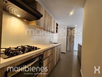 Apartamento de 3 alcobas en arriendo en Ciudad Del Rio, Medellín, 95 m² · foto 2 de 20