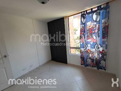 Apartamento de 2 alcobas en arriendo en Calasanz, Medellín, 53 m² · foto 4 de 8