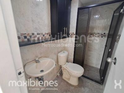 Apartamento de 2 alcobas en arriendo en Calasanz, Medellín, 53 m² · foto 7 de 8