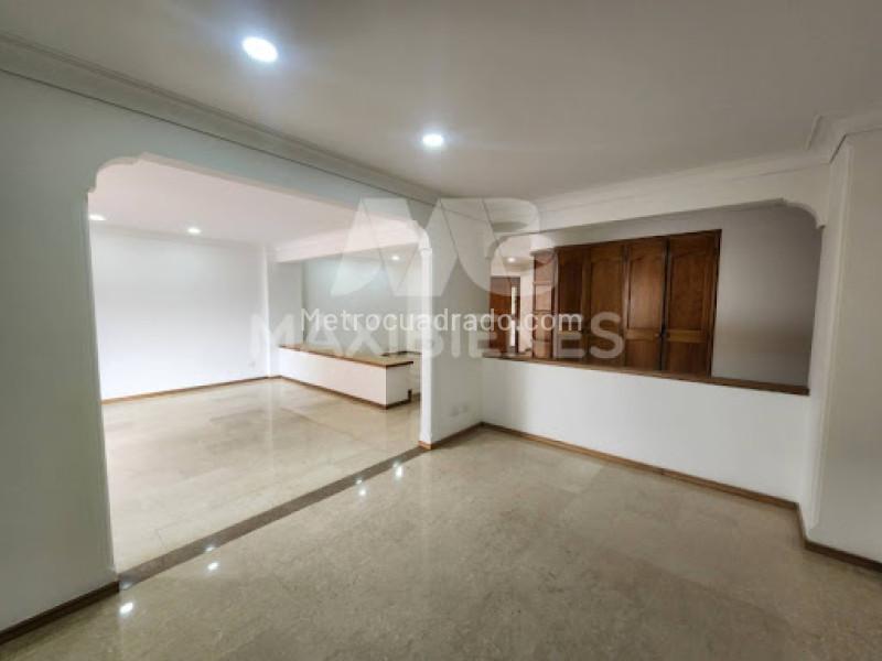 Apartamento Elegante de 3 Alcobas con Seguridad 24h en Santa María de los Ángeles - 6
