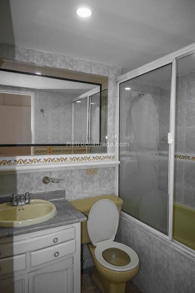 Spacious 3BR Apartment in La Pilarica - 6