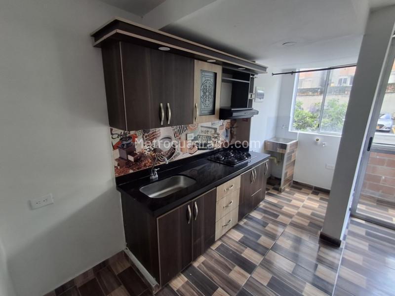 Apartamento en Arriendo de 2 Alcobas en La Aurora - 2