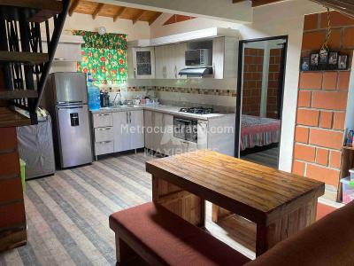 Casa de 3 alcobas en venta en San Felix, Bello, 997 m² · foto 16 de 20