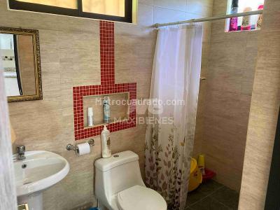 Casa de 3 alcobas en venta en San Felix, Bello, 997 m² · foto 17 de 20