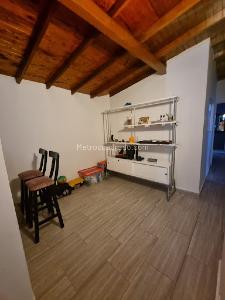 Casa de 4 alcobas en venta en La Almeria, Medellín, 102 m² · foto 3 de 12