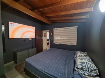 Casa de 4 alcobas en venta en La Almeria, Medellín, 102 m² · foto 4 de 12