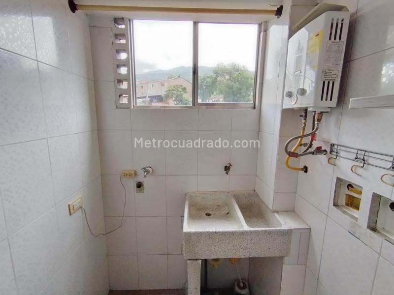 Apartamento Disponible de 3 Alcobas en Pilarica (Robledo) - 4
