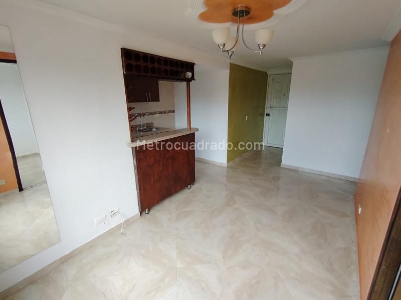 Apartamento en Arriendo de 3 Alcobas en Robledo La Pola