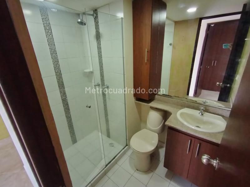 Apartamento en Arriendo de 3 Alcobas en Robledo La Pola - 7