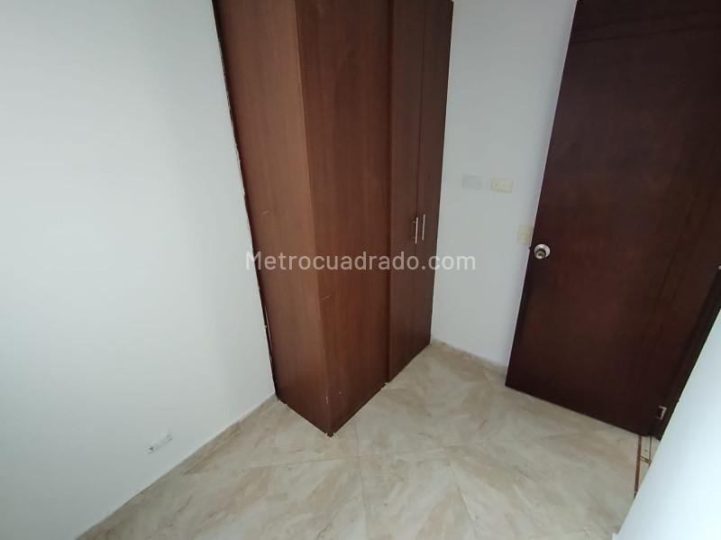 Apartamento en Arriendo de 3 Alcobas en Robledo La Pola - 9