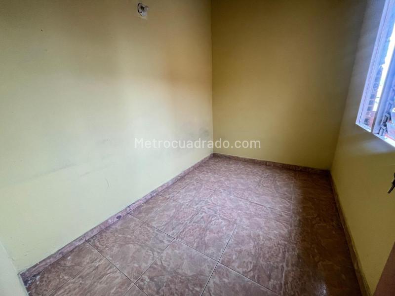 3BR Apartment for Rent in El Diamante (50 m²) - 2