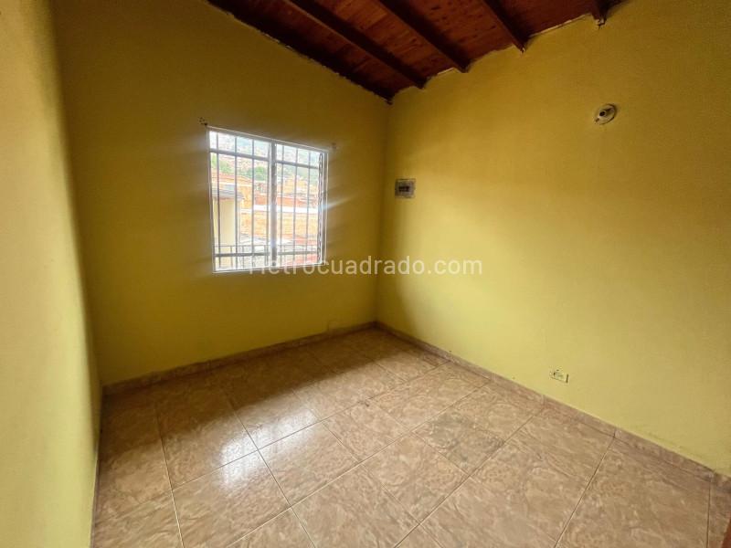 3BR Apartment for Rent in El Diamante (50 m²) - 4