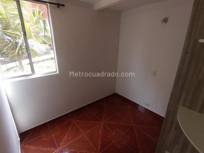 Apartamento en Arriendo de 3 Alcobas en La Aurora (Robledo) - 4