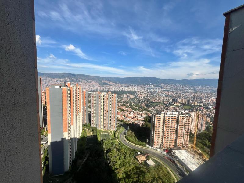 3BR Apartment in Pajarito - 3