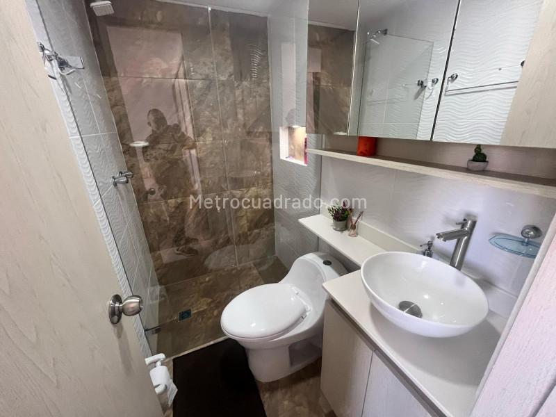 3BR Apartment in Pajarito - 6