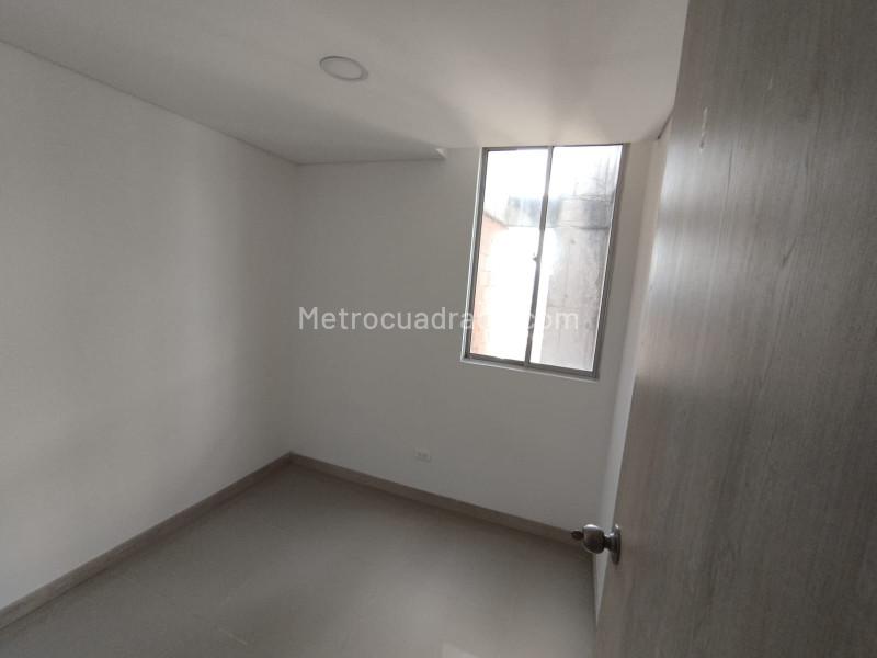 Cozy 2BR Apartment in Pilarica - 5