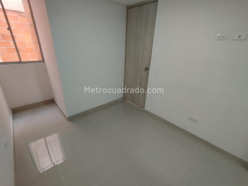 Cozy 2BR Apartment in Pilarica - 6