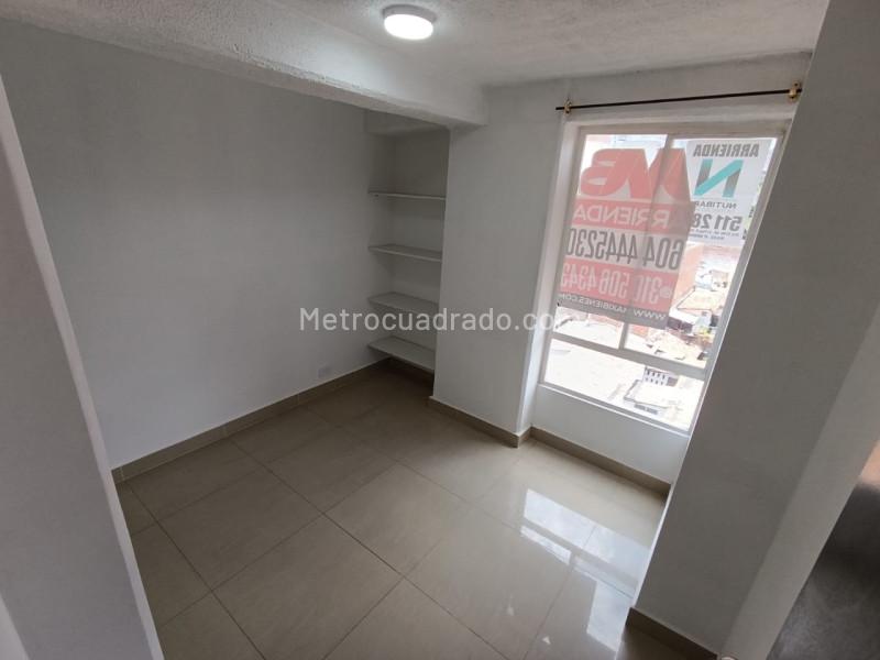 Apartamento en Arriendo de 2 Alcobas en Prado Centro - 2