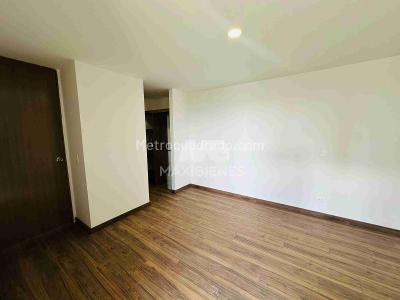 Apartamento de 3 alcobas en venta en San Antonio, Rionegro, 83 m² · foto 16 de 20