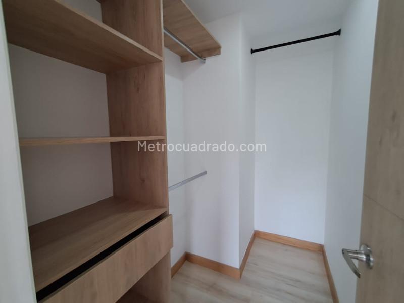 2BR Apartment in San Antonio (60 m²) - 3