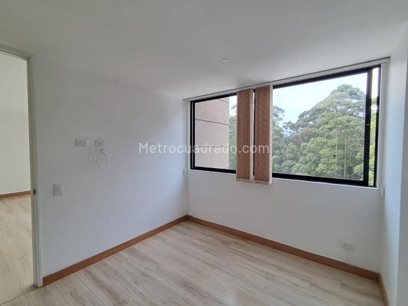 2BR Apartment in San Antonio (60 m²) - 4
