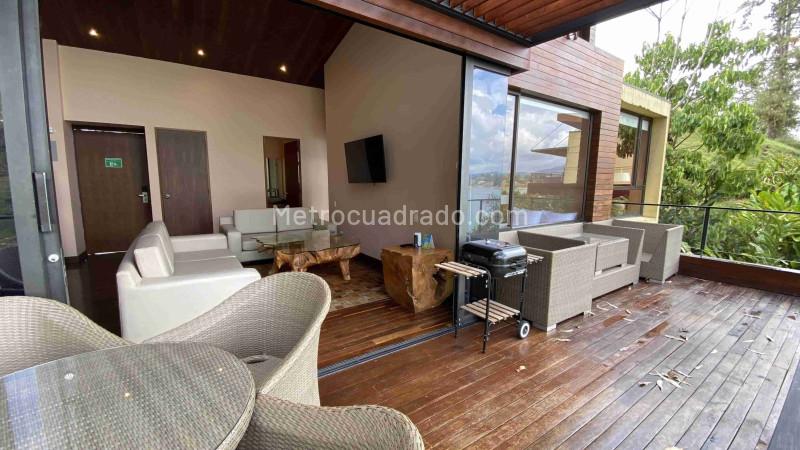 Cabaña en arriendo de 2 alcobas en Guatapé (La Peña) - 2