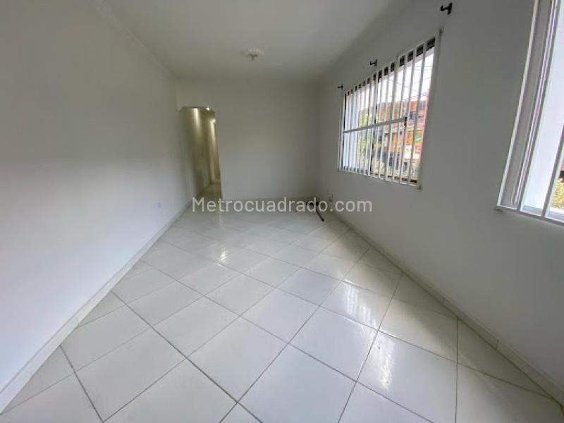 Apartamento Moderno de 2 Alcobas en Manila, El Poblado (70 m²) - 7