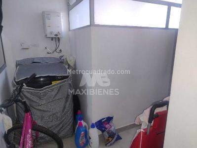 Apartamento de 3 alcobas en venta en Estadio, Medellín, 80 m² · foto 9 de 15