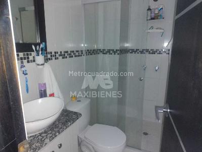 Apartamento de 3 alcobas en venta en Estadio, Medellín, 80 m² · foto 15 de 15