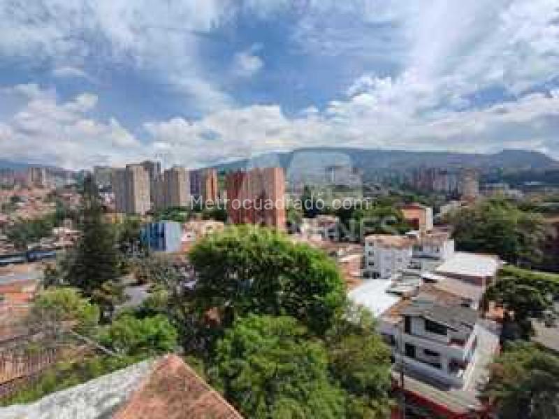3BR Apartment for Rent in Los Colores with Terrace & Elevator - 4