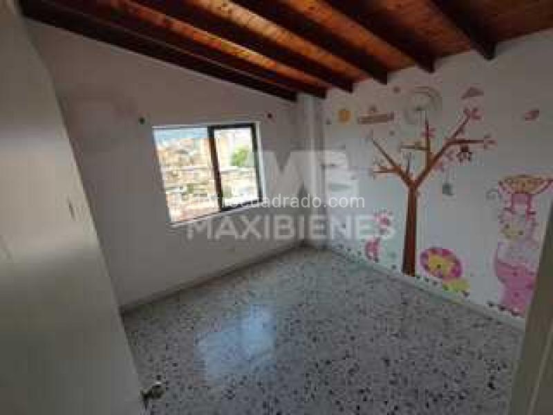 3BR Apartment for Rent in Los Colores with Terrace & Elevator - 8