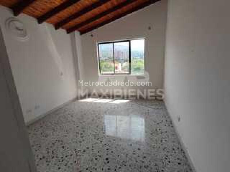 3BR Apartment for Rent in Los Colores with Terrace & Elevator - 9
