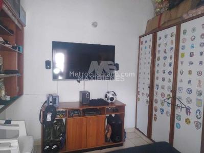 Casa de 3 alcobas en venta en Santa Fe, Medellín, 65 m² · foto 7 de 12