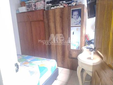 Casa de 3 alcobas en venta en Santa Fe, Medellín, 65 m² · foto 11 de 12
