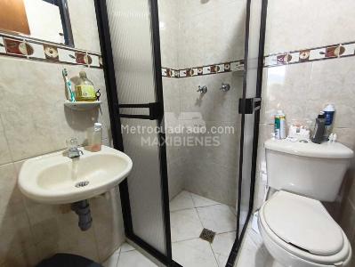 Apartamento de 1 alcoba en venta en Obrero, Bello, 57 m² · foto 7 de 7