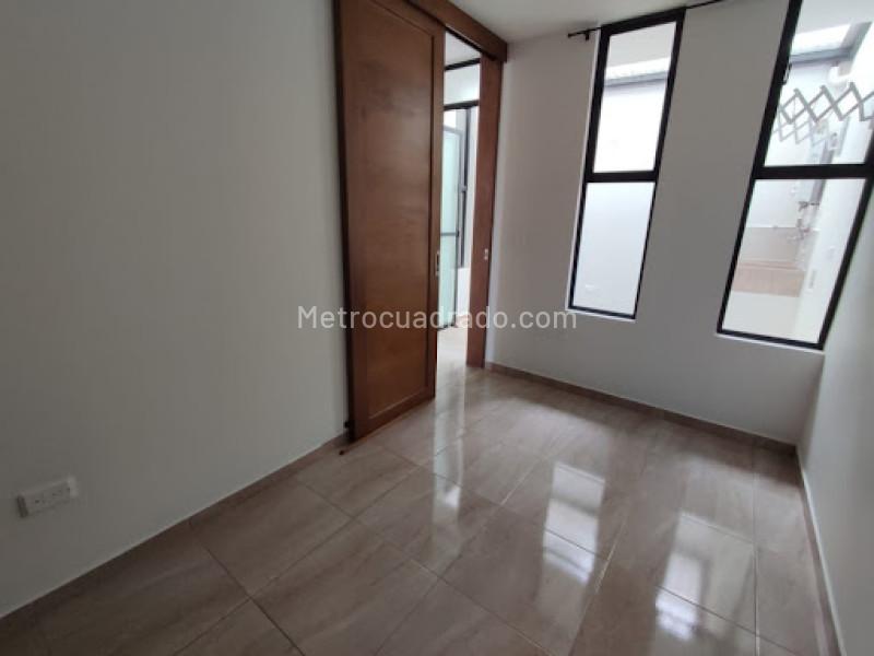 2BR Apartment in El Porvenir (65 m²) - 2