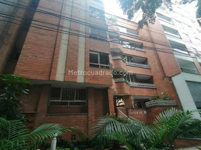 Apartamento de 4 alcobas en venta en Laureles, Medellín, 189 m² · foto 13 de 13