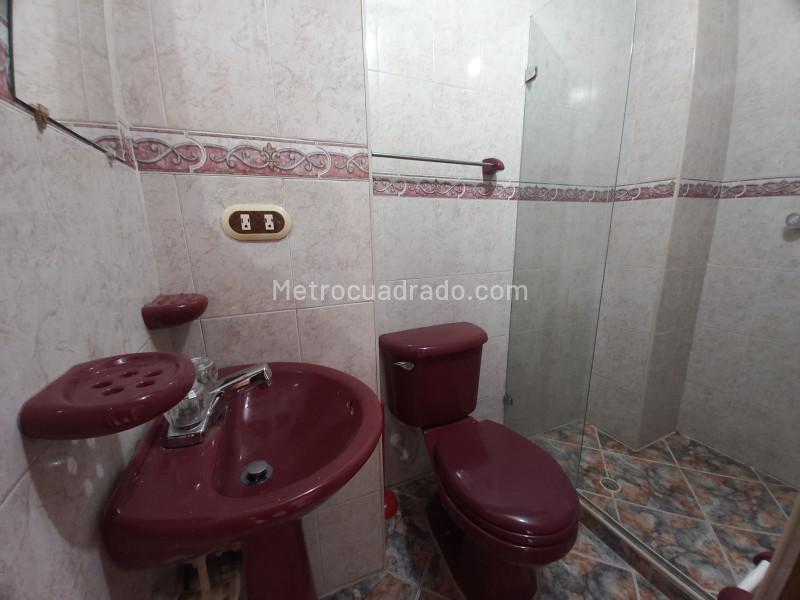 4BR Apartment in La Floresta - 6