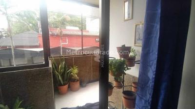 Apartamento en venta en Laureles, Medellín · foto 2 de 16