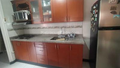 Apartamento en venta en Laureles, Medellín · foto 4 de 16