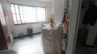 Apartamento en venta en Laureles, Medellín · foto 11 de 16