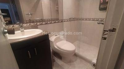 Apartamento en venta en Laureles, Medellín · foto 13 de 16