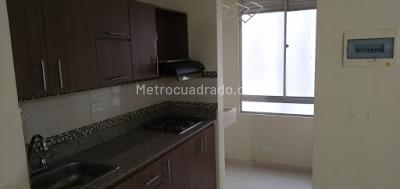 Apartamento de 3 alcobas en venta en Perez, Bello, 60 m² · foto 3 de 19